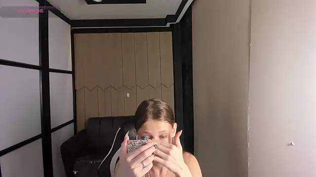 ElviraRosse1 online show from January 13, 12:31 pm