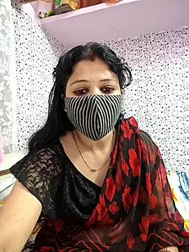 Priyaji7575 online show from March 9, 10:40 am