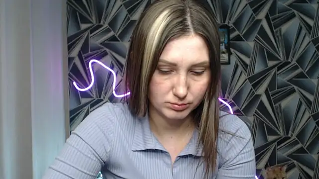 NikkiKiss    online show from April 20, 6:22 pm