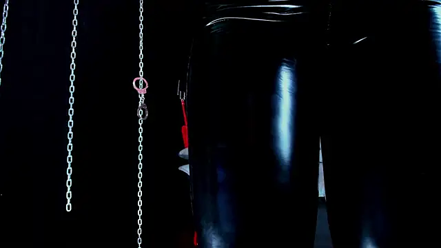 LucyStonne online show from April 20, 8:45 pm