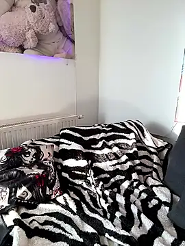 gabi-milf online show from January 12, 8:08 am