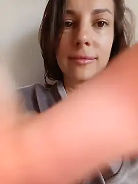 She-Moon online show from July 18, 6:39 am
