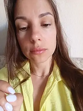 She-Moon online show from June 26, 6:14 am