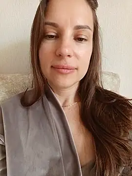 She-Moon online show from June 18, 9:14 am
