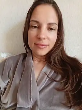 She-Moon online show from June 16, 9:21 am