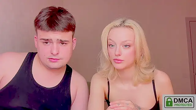 your molly mark  online show from April 25, 12:46 am