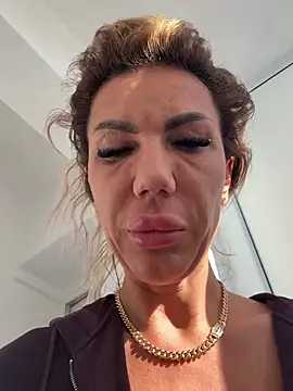 Missolevelvet online show from April 23, 5:37 am