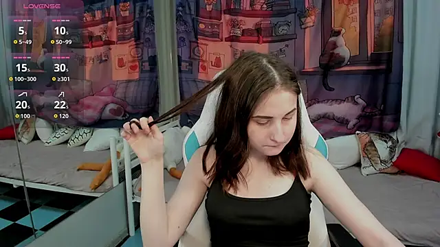 KiraDuvall online show from March 22, 7:47 am