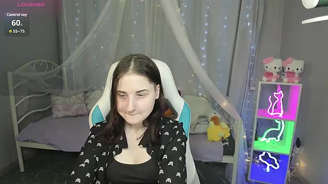 KiraDuvall online show from March 25, 2:53 pm