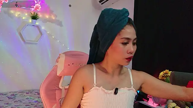 25sweetlilbunny online show from July 21, 2:34 am