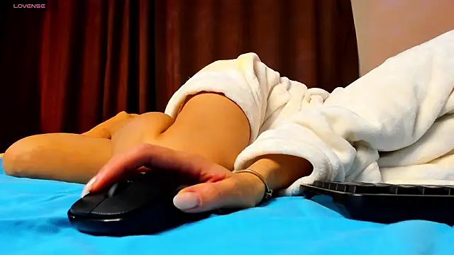 Ivy Ross online show from March 15, 12:45 am