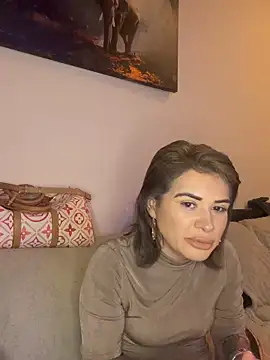 Demi Lovex online show from February 7, 7:29 pm