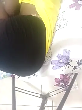 PatriciaVen online show from April 27, 4:53 am