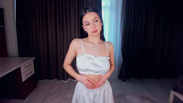 ZanaBreland online show from April 25, 5:10 am