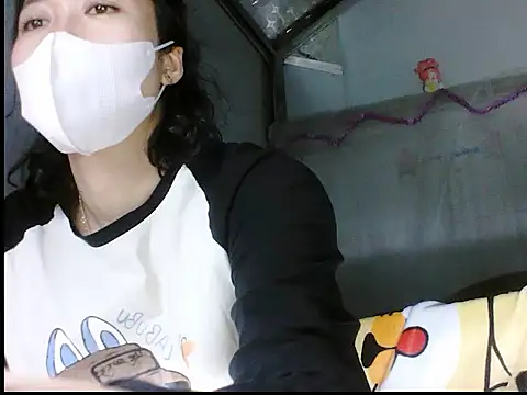 Onikimii online show from February 10, 3:59 pm