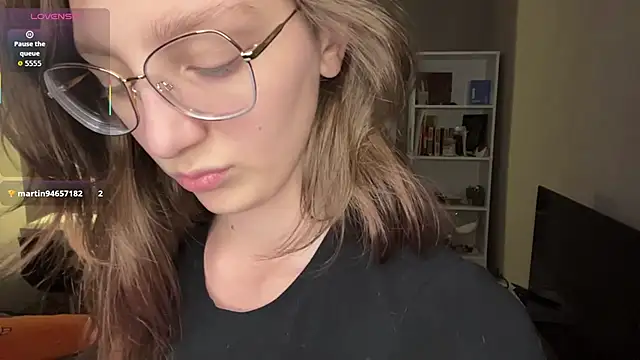 ChrisAmott online show from April 22, 4:26 pm