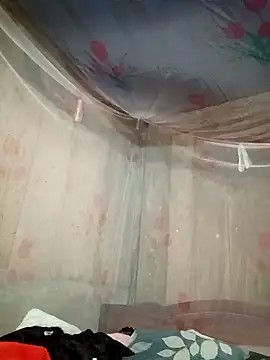 natra0033 online show from April 27, 8:22 am