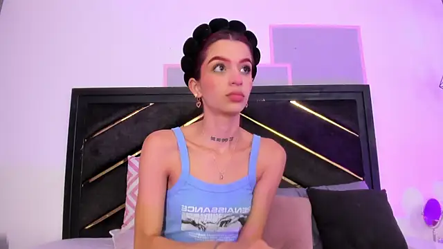 april jones05 online show from April 24, 2:53 pm