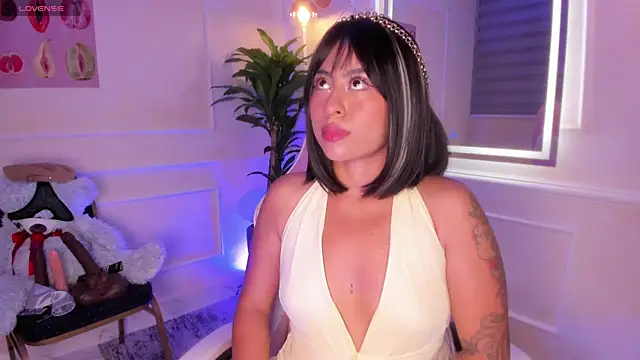 ThamaraGen  online show from April 21, 11:45 pm