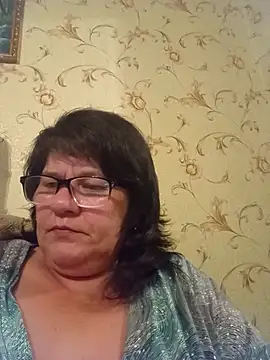 NysiOlsen online show from July 1, 6:51 pm