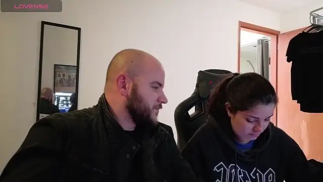 lustfulc99 online show from March 12, 10:23 pm