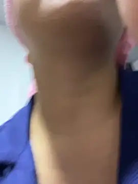 Pretty  Milf online show from March 28, 11:47 pm