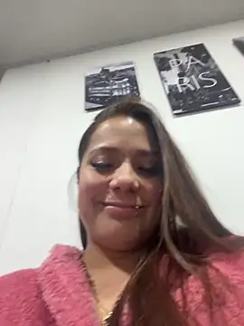 Pretty  Milf online show from April 4, 11:14 pm