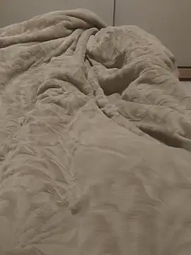 Karine0806 online show from April 6, 2:44 am