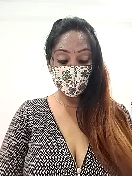 Your-Sasha7 online show from April 26, 6:00 am