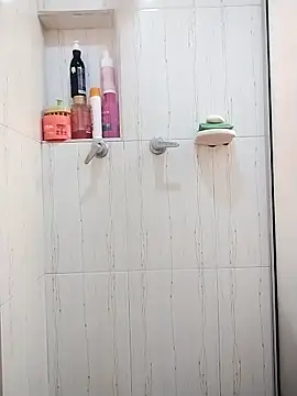 niiix 01 online show from March 5, 4:58 pm