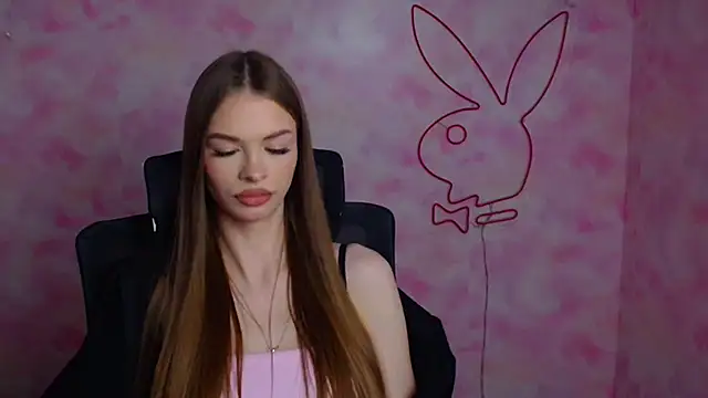 Lina Loveuu online show from April 28, 11:36 am