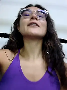 Freyarosse online show from March 10, 3:27 pm