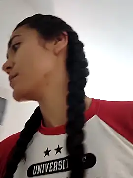 Freyarosse online show from March 6, 2:34 pm