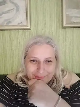 NyushaLollipop online show from May 16, 4:17 pm