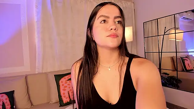 liaamoon  online show from February 14, 12:40 pm