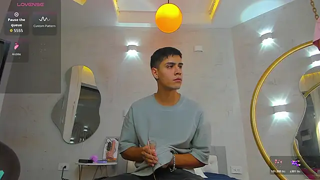 bastian and samantha online show from February 17, 5:18 am