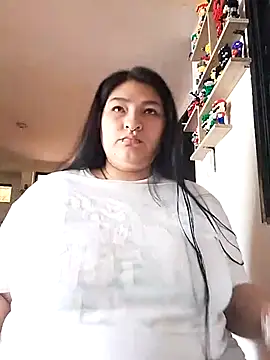 LauraHorny69 online show from April 26, 3:32 pm