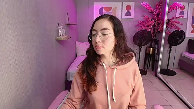 Veronica miiller online show from April 14, 7:36 pm