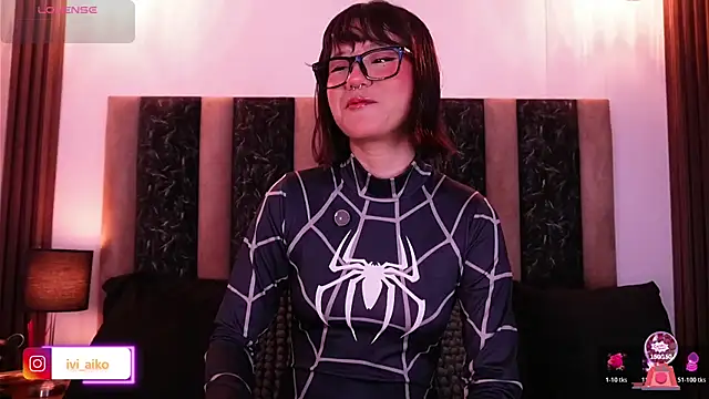 Ivi Aiko online show from April 18, 11:15 pm