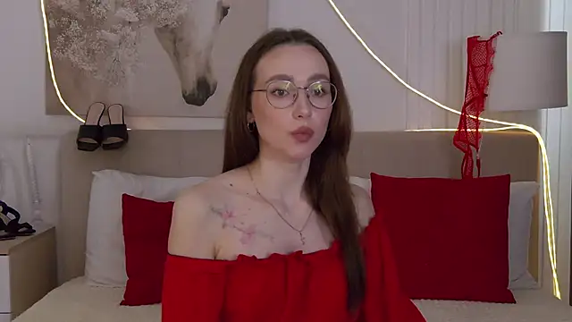 Emily Simon online show from April 23, 5:37 am