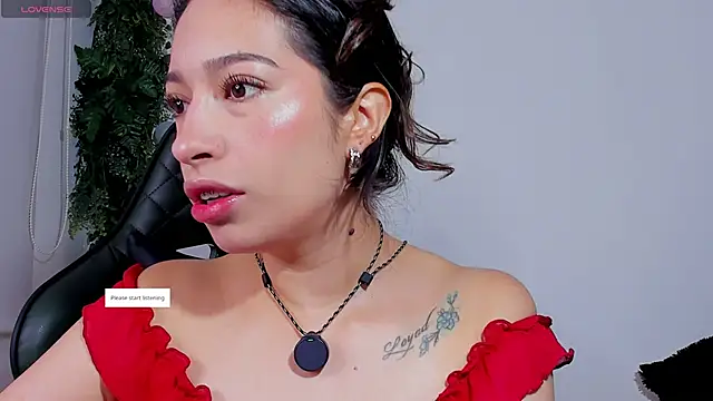 Noaah25  online show from March 23, 4:18 am