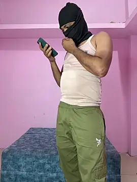 Forest Queen online show from April 30, 7:13 am