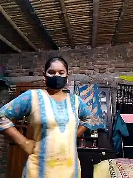 Hot Sweeti online show from April 5, 9:47 pm