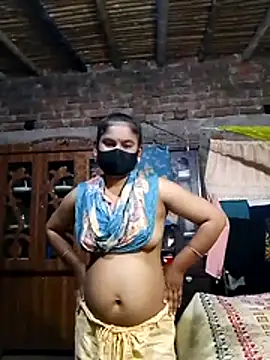 Hot Sweeti online show from April 22, 10:18 pm