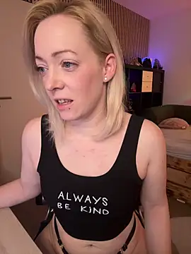 Lea-Kirsch online show from March 2, 6:36 am