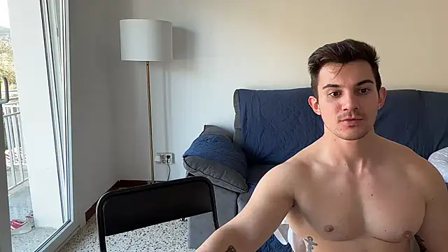 ladymelon online show from April 5, 4:50 pm