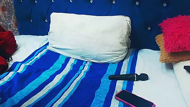 Sexy Baddie online show from June 26, 10:38 am