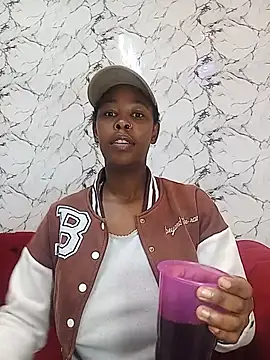 Sexy Baddie online show from July 7, 2:31 pm