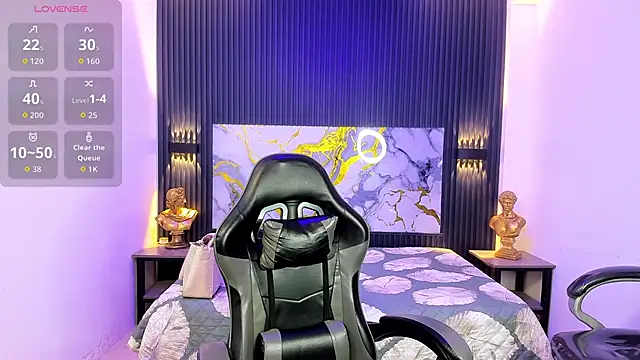 Amelia Lopez24 online show from April 24, 7:49 pm