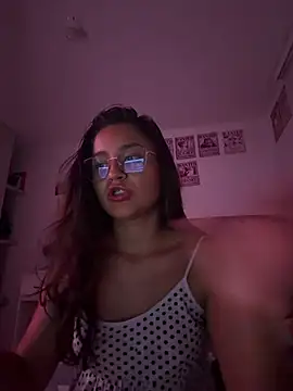 ivette swan online show from July 25, 5:36 am